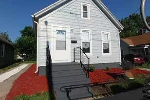 928 Wilson St, Racine, WI 53404 - Photo 1