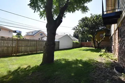 4276 S 14th St, Milwaukee, WI 53221 - Photo 7