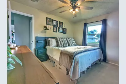 5703  51st Ave, Kenosha, WI 53144 - Photo 9