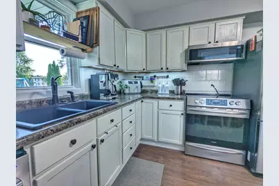 5703  51st Ave, Kenosha, WI 53144 - Photo 43