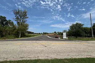 W224S9189 Leo Ln, Big Bend, WI 53103 - Photo 25