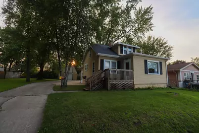 1512  Virginia St, Racine, WI 53405 - Photo 1