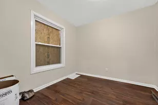 2420 N 35th St, Milwaukee, WI 53210 - Photo 25