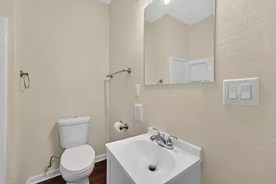 2420 N 35th St, Milwaukee, WI 53210 - Photo 31