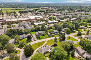 2135 Michelle Dr, Brookfield, WI 53045 - Photo 49