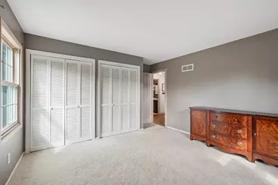2135  Michelle Dr, Brookfield, WI 53045 - Photo 33