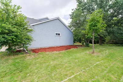 N102W15801  Flintlock Trl, Germantown, WI 53022 - Photo 45