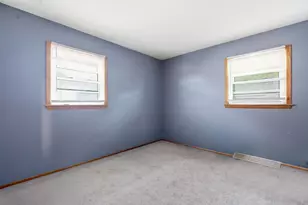 1045 W Sunset Dr, Waukesha, WI 53189 - Photo 19
