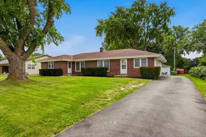 1045 W Sunset Dr #1047, Waukesha, WI 53189 - Photo 3