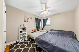 1722 S 76th St, West Allis, WI 53214 - Photo 9