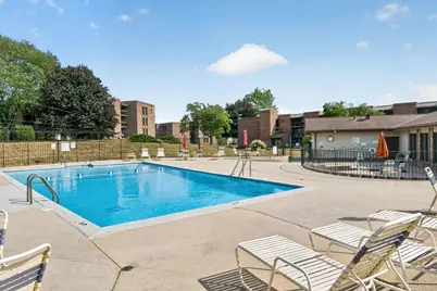 9034 W Lisbon Ave, Milwaukee, WI 53222 - Photo 31