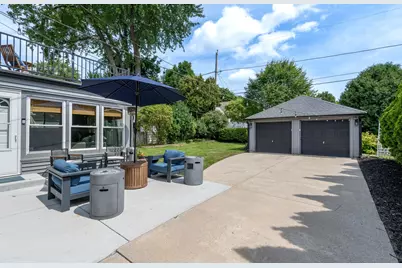2516 N 83rd St, Wauwatosa, WI 53213 - Photo 27