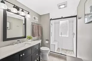 2516 N 83rd St, Wauwatosa, WI 53213 - Photo 19