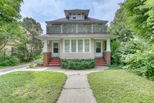 2013 E Wood Pl, Shorewood, WI 53211 - Photo 1