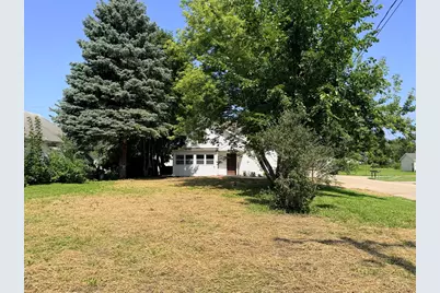 28 N Third St, Darien, WI 53114 - Photo 25