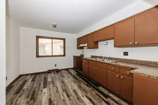 9017 W Hampton Ave, Milwaukee, WI 53225 - Photo 9