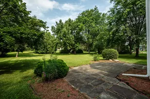 11723 N Bridgewater Dr, Mequon, WI 53092 - Photo 53