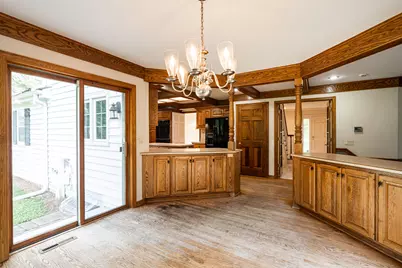 11723 N Bridgewater Dr, Mequon, WI 53092 - Photo 21