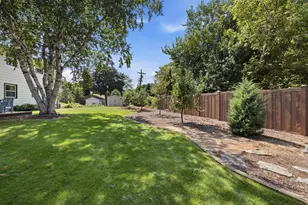 1930 Sunnyside Dr, Waukesha, WI 53186 - Photo 41