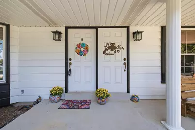 1930  Sunnyside Dr, Waukesha, WI 53186 - Photo 5