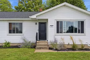 323 Mark St, West Salem, WI 54669 - Photo 3