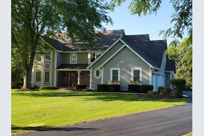 7123 W Lantern Ln, Mequon, WI 53092 - Photo 1