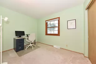 5405 N Shasta Dr, Glendale, WI 53209 - Photo 23
