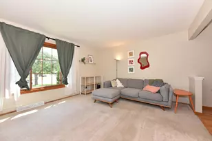 5405 N Shasta Dr, Glendale, WI 53209 - Photo 3