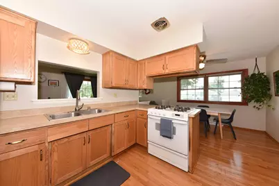 5405 N Shasta Dr, Glendale, WI 53209 - Photo 13