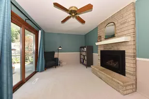 5405 N Shasta Dr, Glendale, WI 53209 - Photo 15