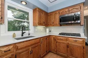 334 Maple Way, Waukesha, WI 53188 - Photo 17