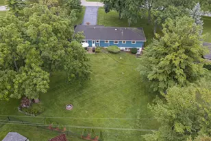 334 Maple Way, Waukesha, WI 53188 - Photo 51