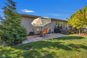 1632 Crane Ct, Sheboygan Falls, WI 53085 - Photo 23
