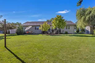 1632 Crane Ct, Sheboygan Falls, WI 53085 - Photo 29
