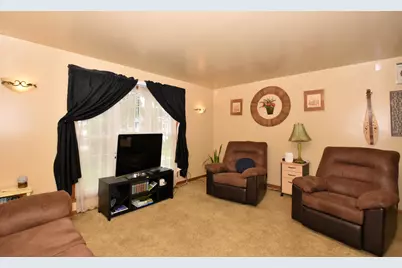12132  223rd Ave, Salem Lakes, WI 53104 - Photo 17