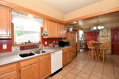 12132  223rd Ave, Salem Lakes, WI 53104 - Photo 5