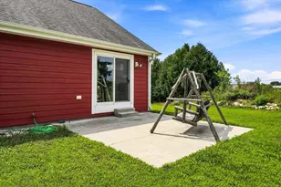2748 Gateway Ave, Hartford, WI 53027 - Photo 35