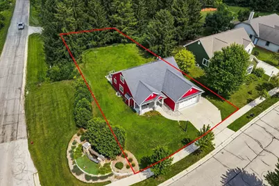 2748  Gateway Ave, Hartford, WI 53027 - Photo 37