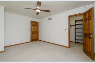 N52W14305  Thornhill Dr, Menomonee Falls, WI 53051 - Photo 41