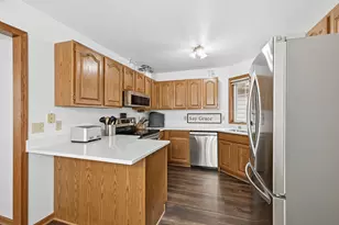 2995 River Birch Dr, Brookfield, WI 53045 - Photo 11