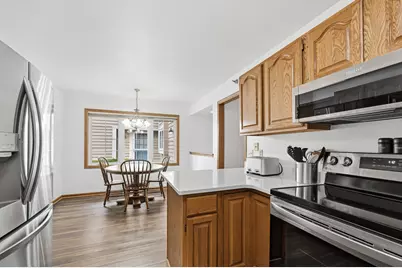 2995  River Birch Dr #G, Brookfield, WI 53045 - Photo 13