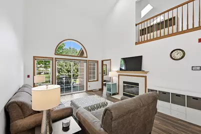 2995  River Birch Dr #G, Brookfield, WI 53045 - Photo 5