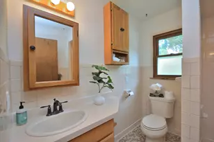 3122 W Rochelle Ave, Glendale, WI 53209 - Photo 11
