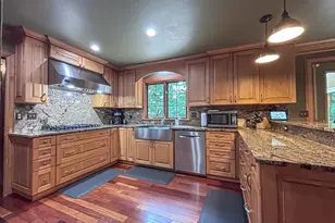 28812 Grove Ln, Racine, WI 53185 - Photo 13