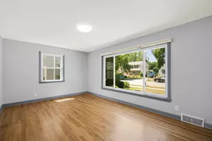 166 N 91st Pl, Milwaukee, WI 53226 - Photo 7