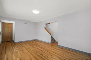 166 N 91st Pl, Milwaukee, WI 53226 - Photo 9