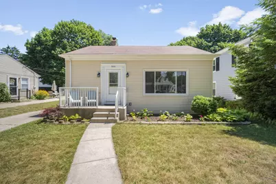 166 N 91st Pl, Milwaukee, WI 53226 - Photo 27