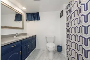 4042 S 60th St, Milwaukee, WI 53220 - Photo 17