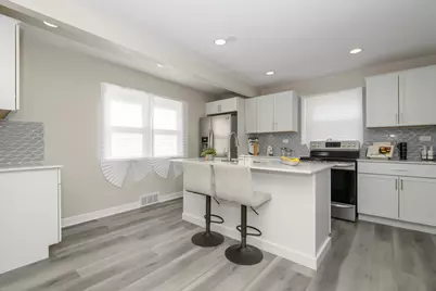 4158 N 17th St, Milwaukee, WI 53209 - Photo 5