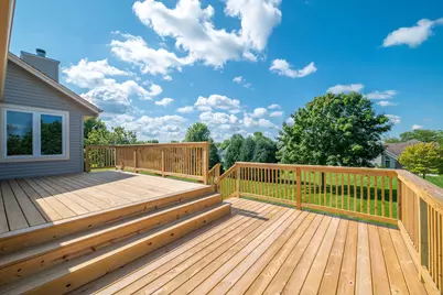 W173N10167  Woodbridge Ln, Germantown, WI 53022 - Photo 35